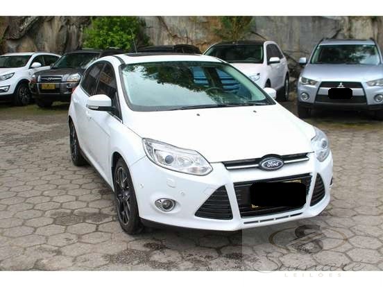 FORD FOCUS 2.0 TITANIUM 16V FLEX 4P POWERSHIFT